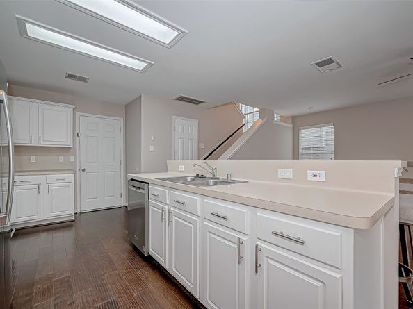54 Marble Rock Place, The Woodlands TX 77382