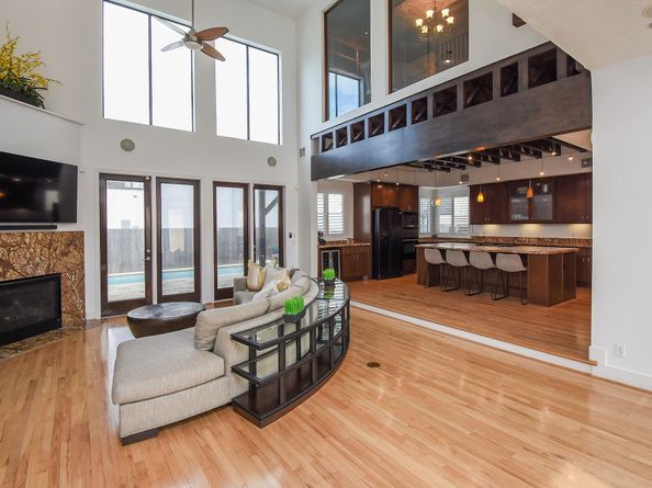 9410 Shady Lane Court, Houston TX 77063