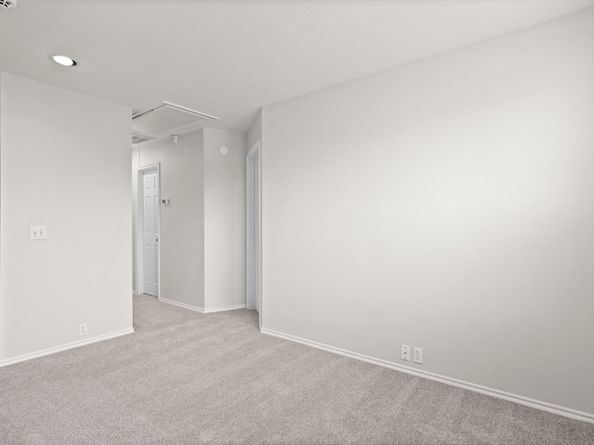 9735 Coyote Creek Drive, Houston TX 77095