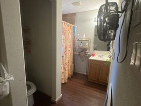 7511 Bonham Street, Houston TX 77020