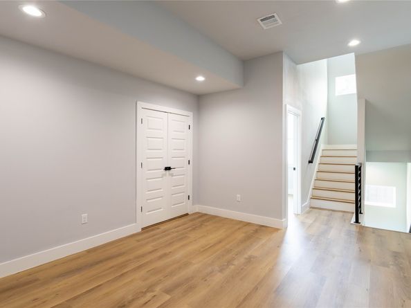 711 Boundary Street, Houston TX 77009