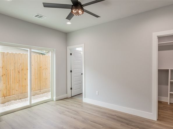 711 Boundary Street, Houston TX 77009