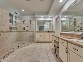 10 Longsford Circle, The Woodlands TX 77382