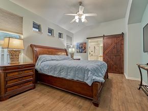 10 Longsford Circle, The Woodlands TX 77382