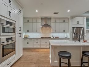 10 Longsford Circle, The Woodlands TX 77382