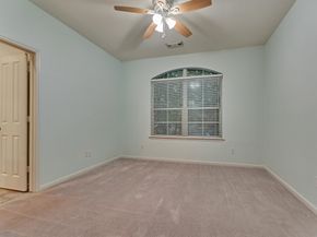 10 Longsford Circle, The Woodlands TX 77382