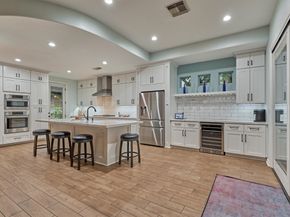 10 Longsford Circle, The Woodlands TX 77382