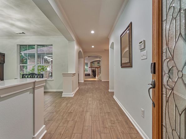 10 Longsford Circle, The Woodlands TX 77382