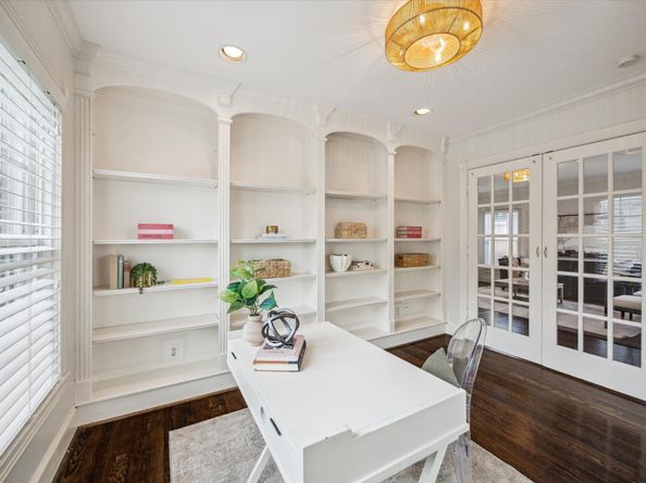 1120 Dunbar Street, Houston TX 77009