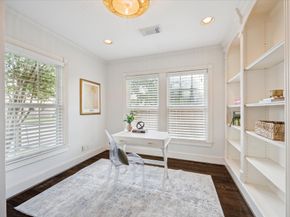 1120 Dunbar Street, Houston TX 77009
