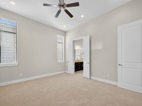 72 N Hutcheson Street, Houston TX 77003