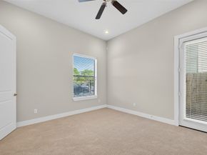 72 N Hutcheson Street, Houston TX 77003