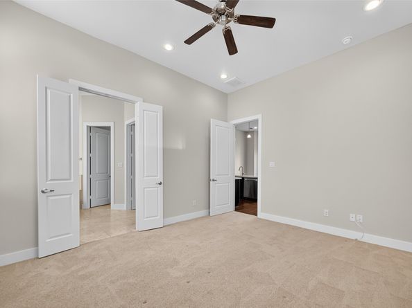 72 N Hutcheson Street, Houston TX 77003