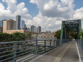 72 N Hutcheson Street, Houston TX 77003