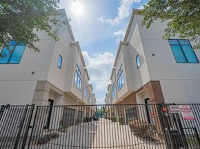 72 N Hutcheson Street, Houston TX 77003