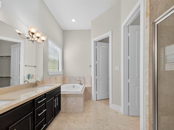 72 N Hutcheson Street, Houston TX 77003