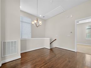 72 N Hutcheson Street, Houston TX 77003