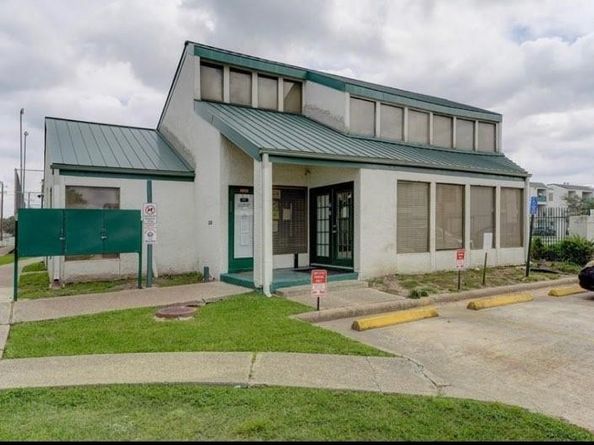 2818 S Bartell Drive 35, Houston TX 77054