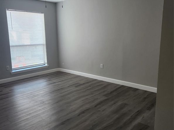 2818 S Bartell Drive 35, Houston TX 77054