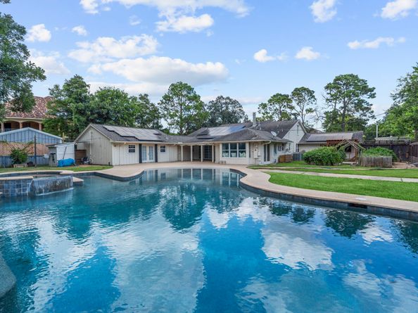 8818 Brae Acres Road, Houston TX 77074