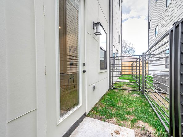 3805 Coyle Street, Houston TX 77003