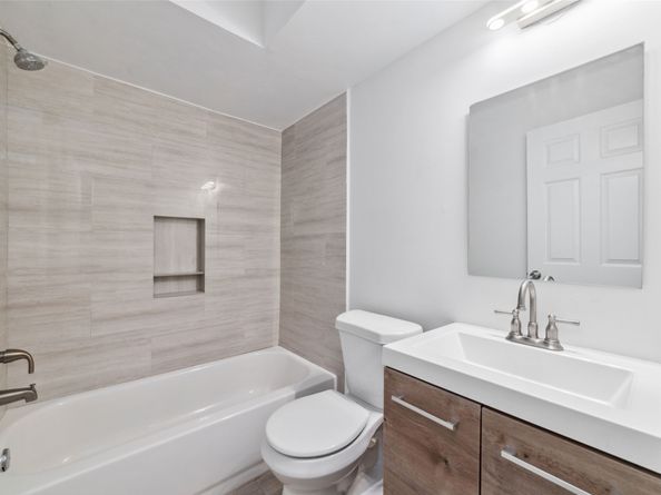 12633 Memorial Drive 51, Houston TX 77024