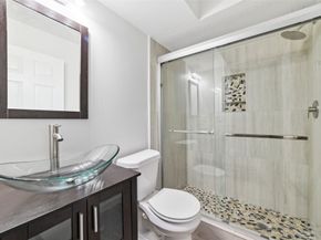 12633 Memorial Drive 51, Houston TX 77024