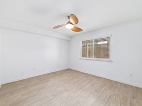 12633 Memorial Drive 51, Houston TX 77024