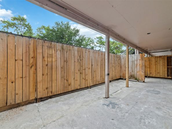 12633 Memorial Drive 51, Houston TX 77024
