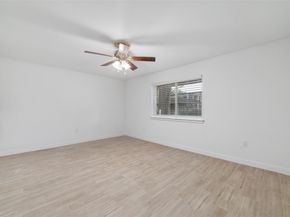 12633 Memorial Drive 51, Houston TX 77024