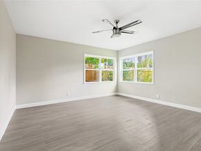 4910 Eppes Street, Houston TX 77021