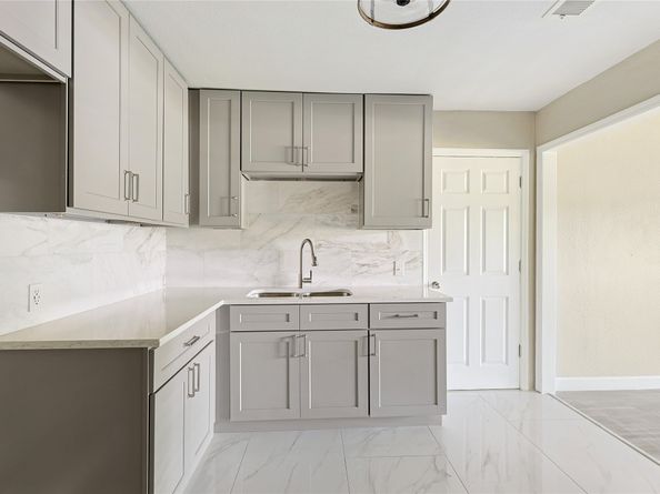4910 Eppes Street, Houston TX 77021