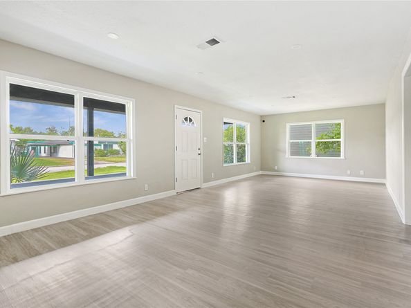 4910 Eppes Street, Houston TX 77021