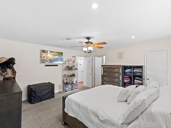 14006 Blue Falls Dr, Sugar Land TX 77498