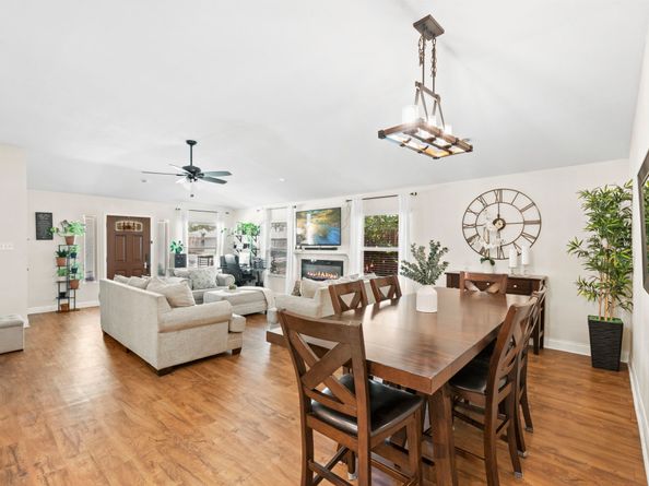14006 Blue Falls Dr, Sugar Land TX 77498