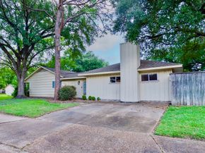 7043 Carvel Lane, Houston TX 77074