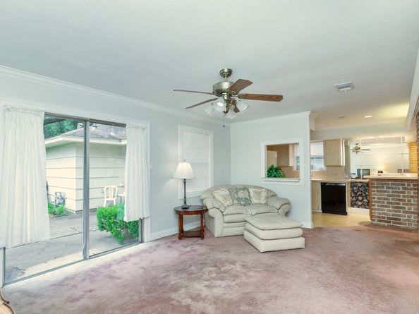 7043 Carvel Lane, Houston TX 77074