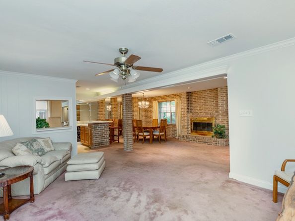 7043 Carvel Lane, Houston TX 77074