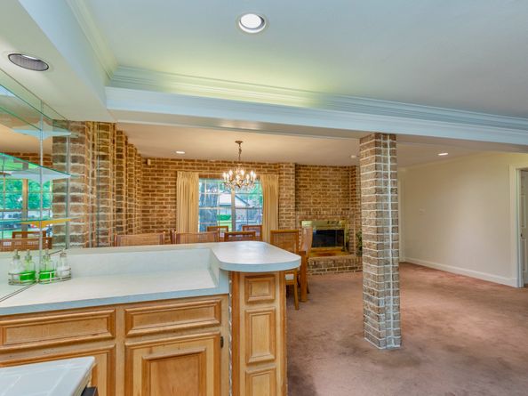 7043 Carvel Lane, Houston TX 77074
