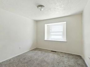 15222 E Hutchinson Circle, Houston TX 77071