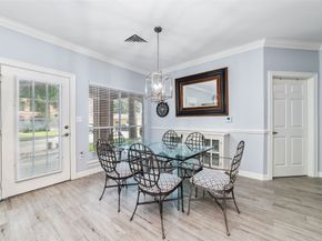 2815 Kings Crossing Drive 106, Houston TX 77345