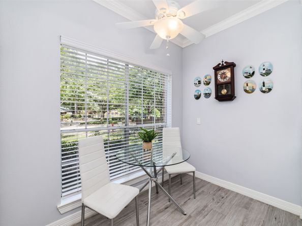 2815 Kings Crossing Drive 106, Houston TX 77345