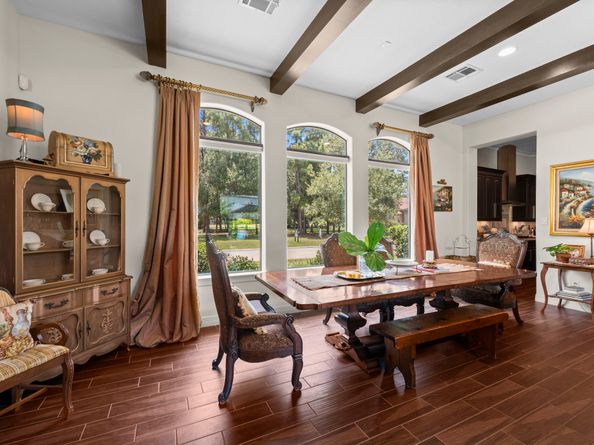 34 W Shadow Creek Villas Loop, Spring TX 77389