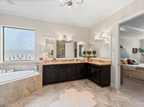 34 W Shadow Creek Villas Loop, Spring TX 77389