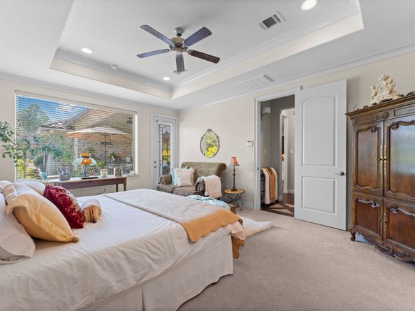 34 W Shadow Creek Villas Loop, Spring TX 77389