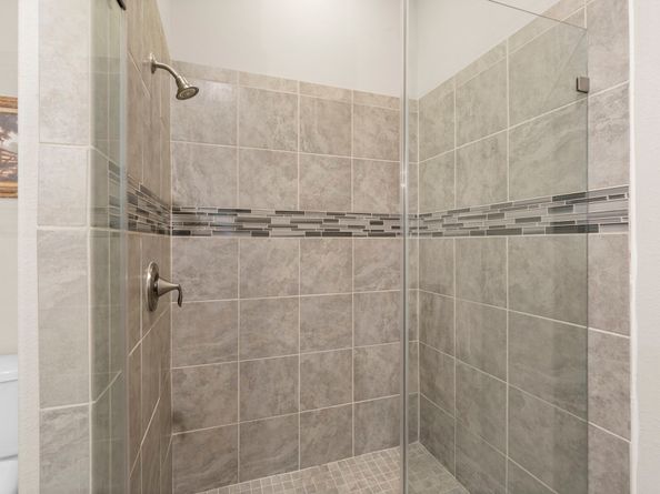 34 W Shadow Creek Villas Loop, Spring TX 77389