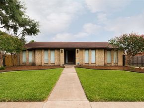 11415 Briar Rose Drive, Houston TX 77077