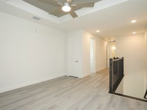 912A W 21st Street, Houston TX 77018