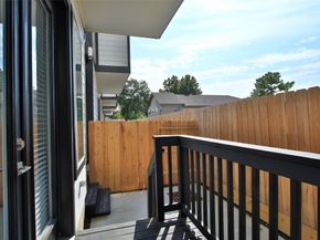 912A W 21st Street, Houston TX 77008