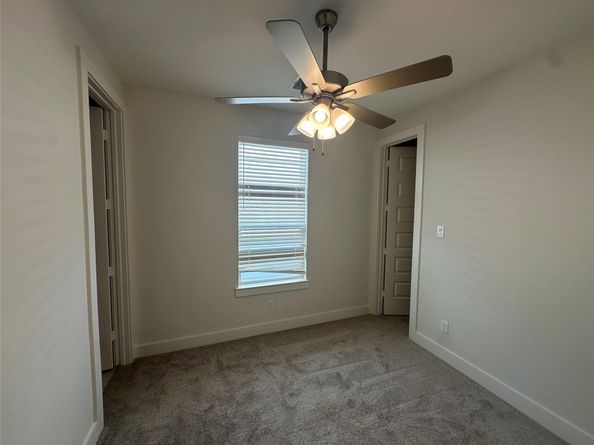 912A W 21st Street, Houston TX 77018